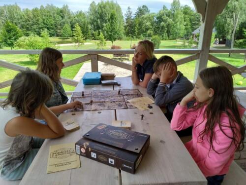 E9E06C9D-A78B-4770-A780-ECB9A570C1D4